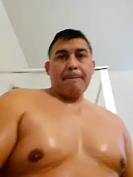 Pokazy przed kamerką – Jlethal67