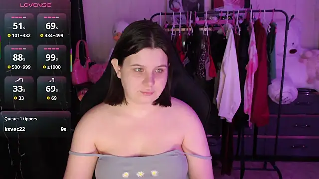 AmyVibess – Naživo XXX chat