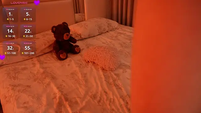 Lilly_Colinsn Live XXX chat