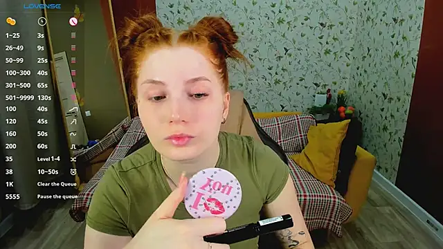 Živý XXX chat MiraBoom