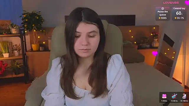 دردشة Viola__Shy الجنسية المباشرة