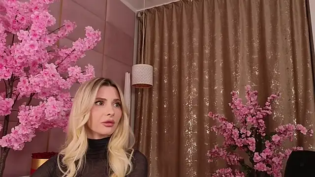 Živý XXX chat Elliblue