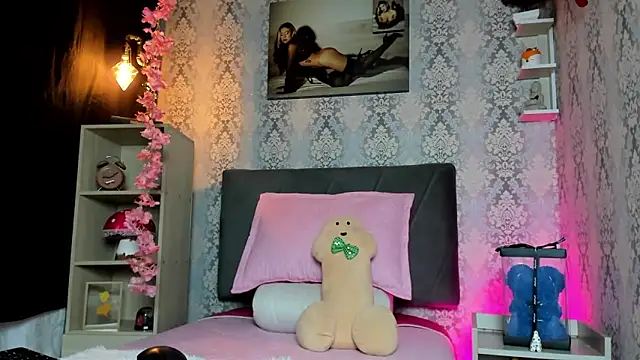 Alaia_Love77's Live XXX Chat