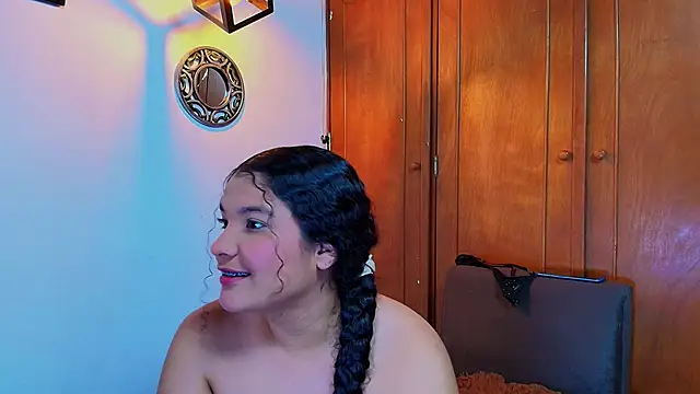 aaron_antonella_mds' Live XXX Chat