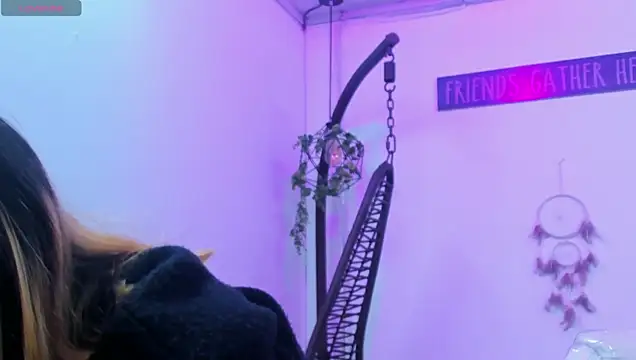 NinaSakura_Eup 即時 XXX 聊天