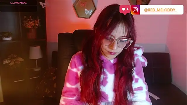 RedMeloddy Chat XXX live