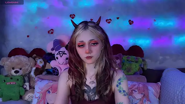 _Devill_Baby's Live XXX Chat