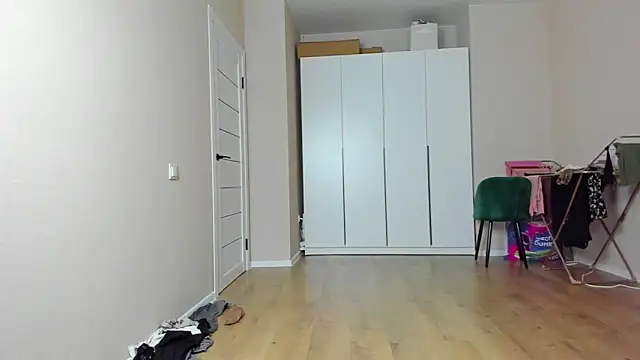 BritneyLix Live XXX-chat