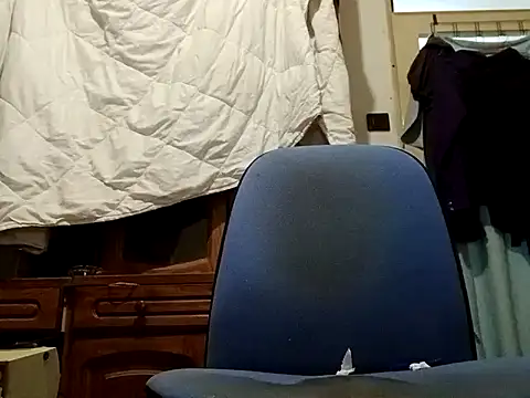 mili_12345のライブXXXチャット