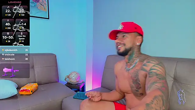 Valentiinoss Adlı Modelin Web Kamerası Şovu