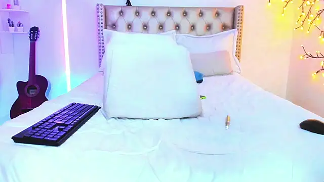 LenaStylesOA's Webcam Show