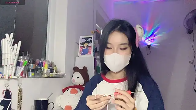 Tieu-May – Naživo XXX chat