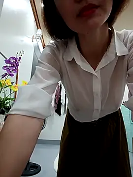 Pertunjukan Kamera Web Emma_Linh