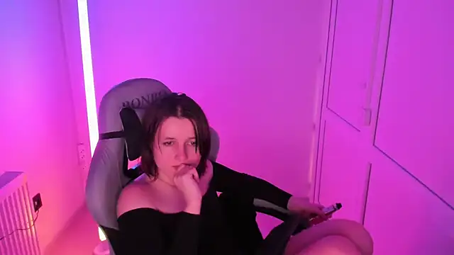 แชท XXX สดของ GoldenKiss