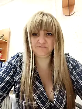 Office_Albertina's Webcam Show