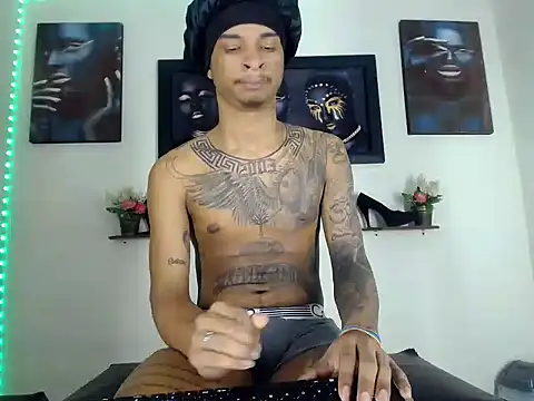 Tatoo_Noah Webcam-Show