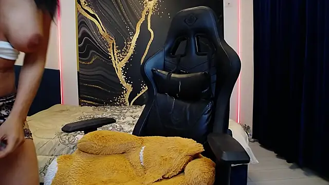 FlirtDeea 即時 XXX 聊天