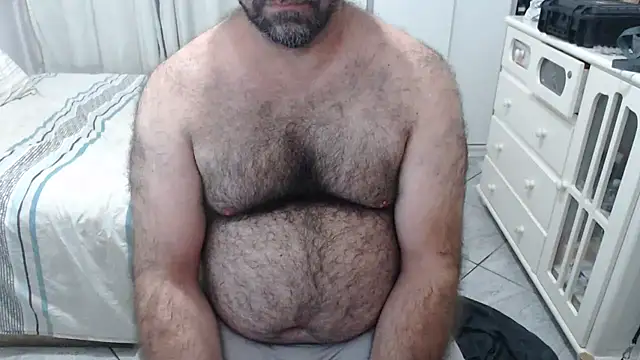 MysterBearMG's Webcam Show