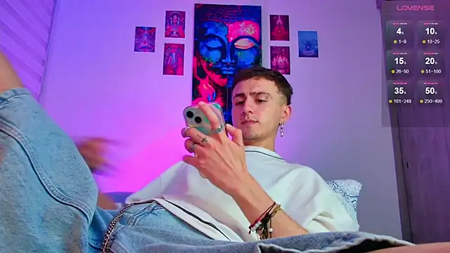 Онлайн чат XXX dimitri-bilak