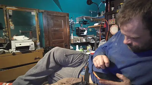 Онлайн чат XXX charactrzero