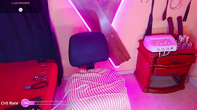 Show webcam de Mrblackpetiteblonde2