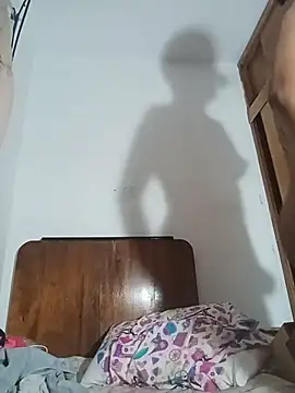 xblackstarX1 即時 XXX 聊天