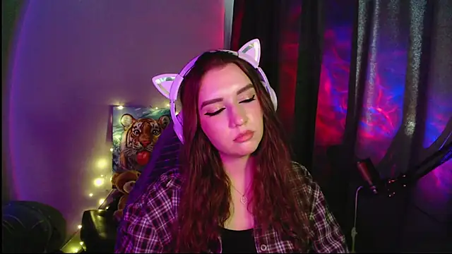 Celia_Sensual_ Adlı Modelin Canlı XXX Sohbeti