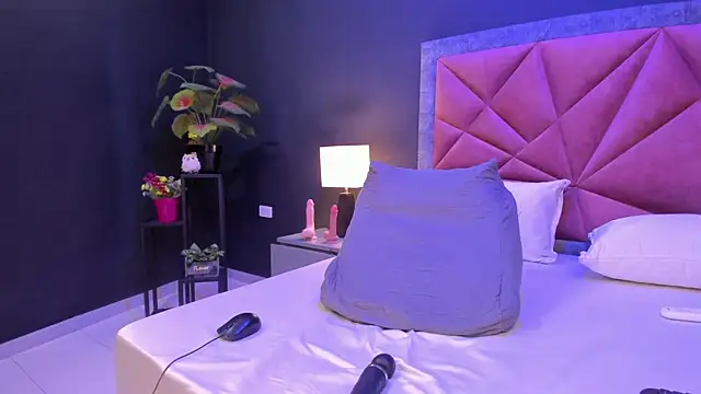 mia_milff's Live XXX Chat