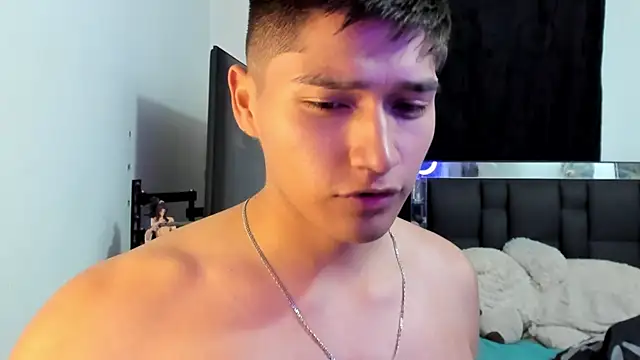 mateo-Espositoのウェブカメラショー