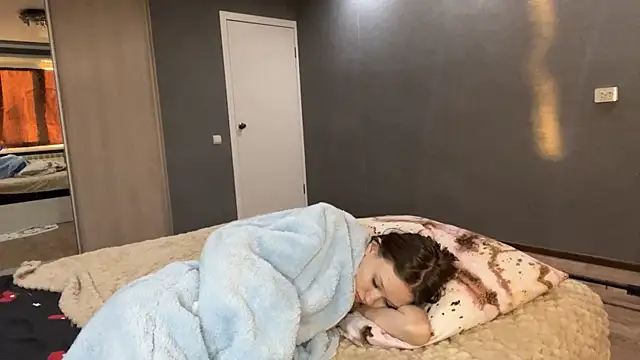 HousedMud Live XXX-Chat