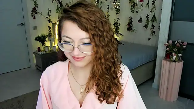 SereneFlame's Live XXX Chat