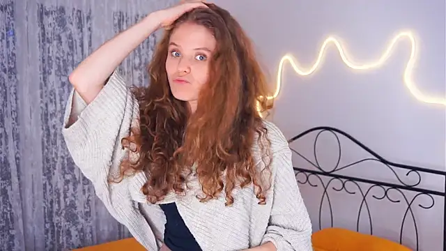 MyrleKnerrn Webbikameraesitys