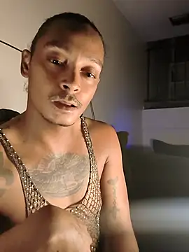 Wide-eyedLight6's Live XXX Chat