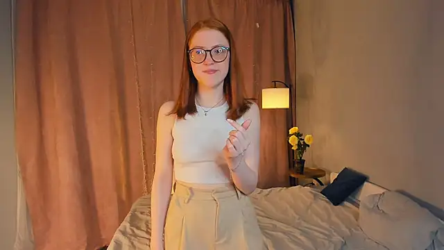 Show modela MuiLeath na web-kameri