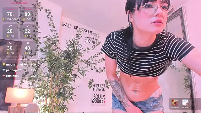 mira0_0のライブXXXチャット