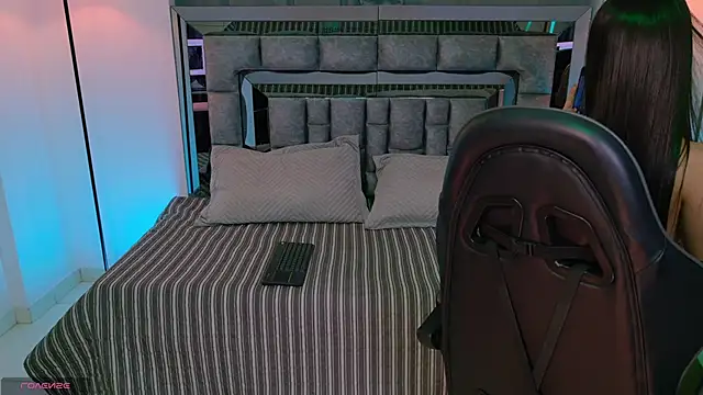 Bella_Clark2 Live XXX Chat