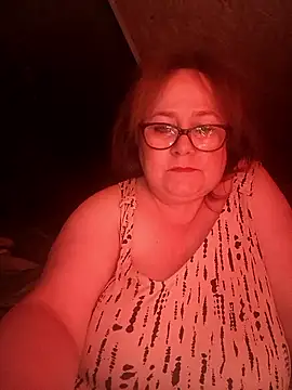 Iwenne élő XXX-chatje