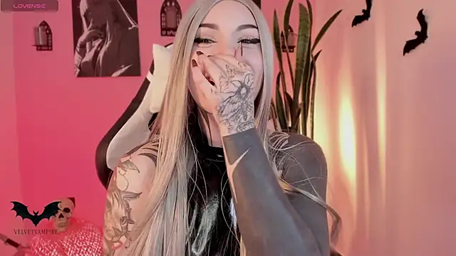 VelvetVampiree: απευθείας συνομιλία ΧΧΧ
