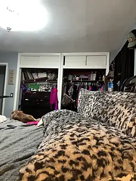 sweetkacibaby: διαδικτυακό σόου στην κάμερα