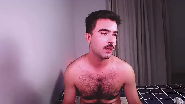 hairyzodb élő XXX-chatje