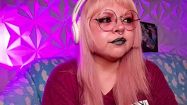 Živý XXX chat Satyn_doll