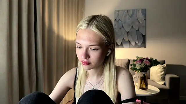 EvelineMolima Live XXX-Chat