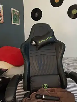 miacanela_xo webkamerás műsora