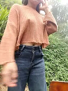 Zoe-Zoee's Webcam Show