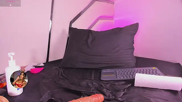 Chat +18 de Kendall__evanss ao vivo