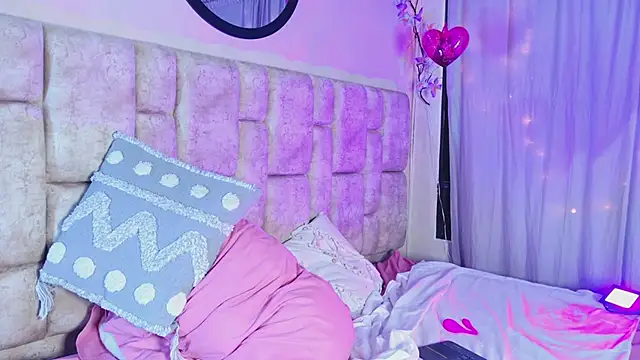 Chatroom XXX en direct de NanyMatrioska