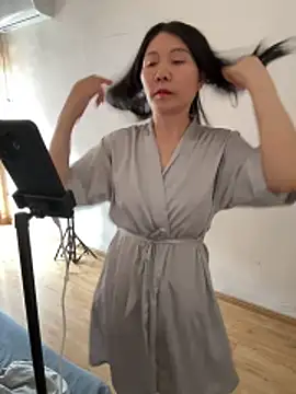 Chatroom XXX en direct de xiiuuff18