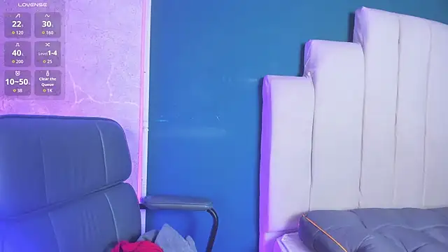 Adrienne__ – Live XXX-chat