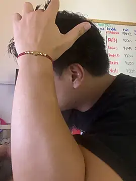 ahntony__69 Webcam Show