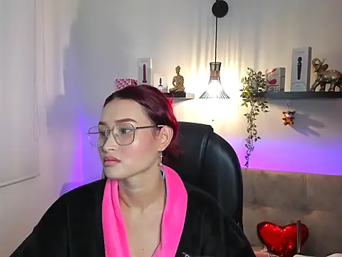 Živý XXX chat Naomy_Stanley_